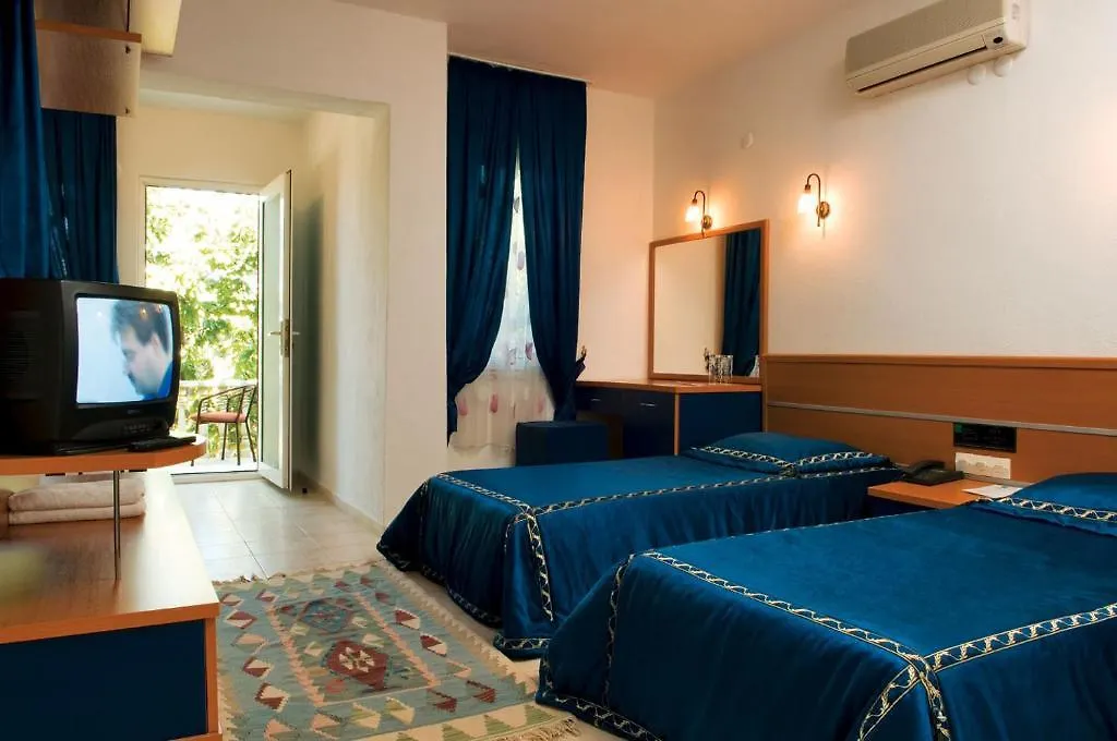 Ayvalik Beach Hotel