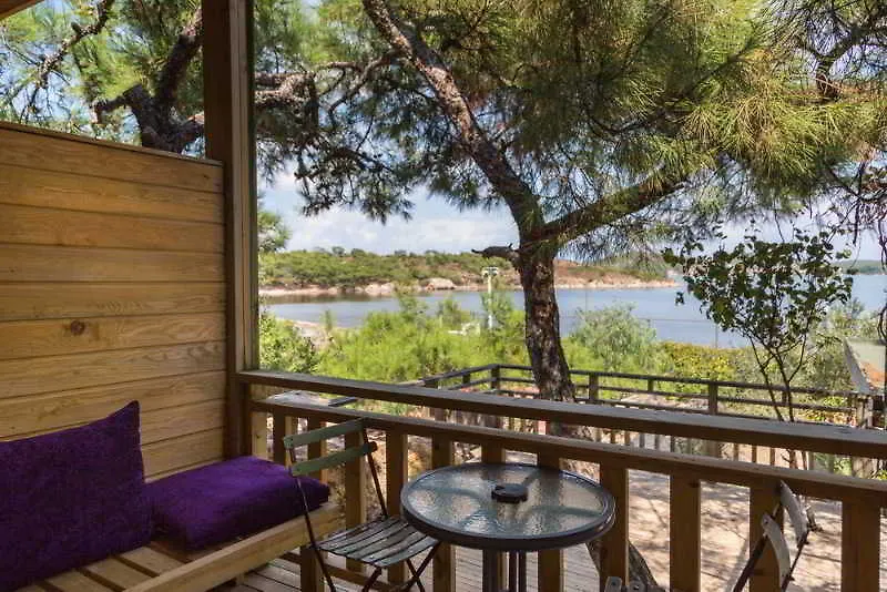 Ayvalik Beach Hotel