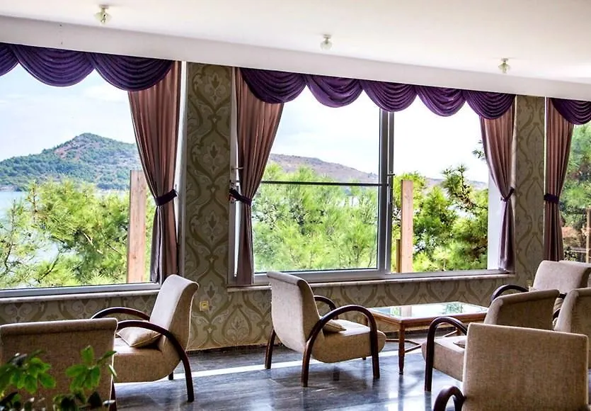 Ayvalik Beach Hotel