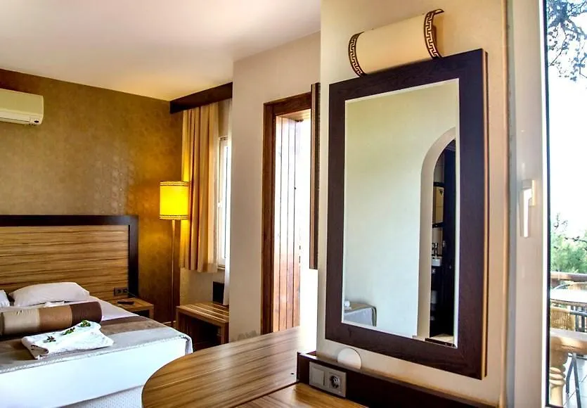 Ayvalik Beach Hotel