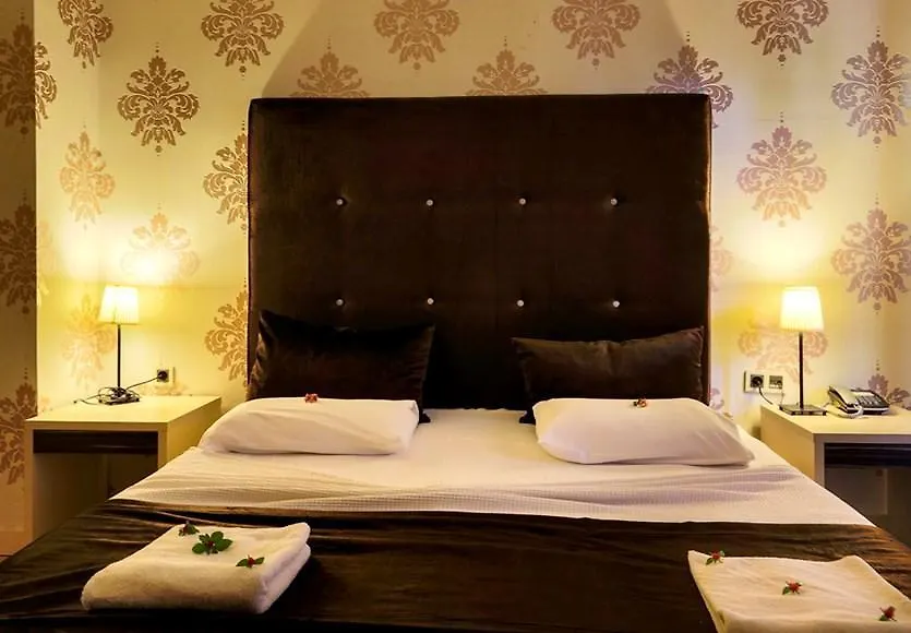 Ayvalik Beach Hotel