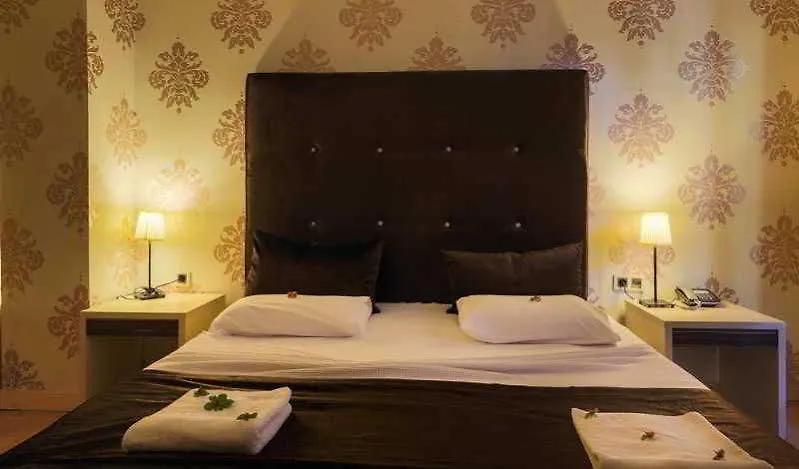 Ayvalik Beach Hotel