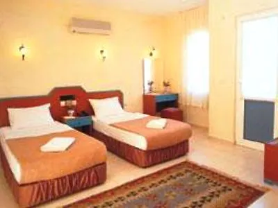 Ayvalik Beach Hotel